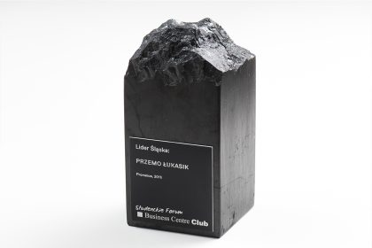 Statuetka z węgla